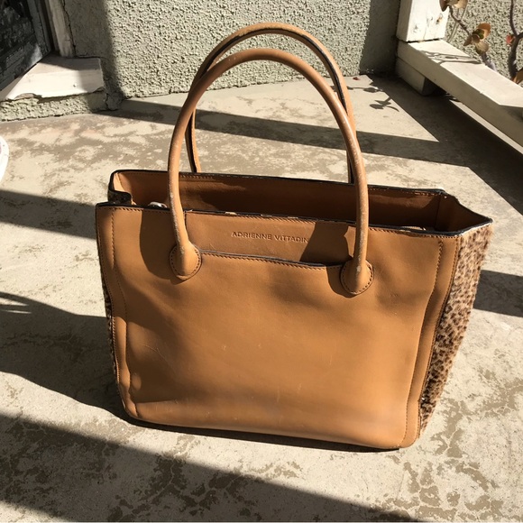 Adrienne Vittadini Hand Bag used - Picture 2 of 11